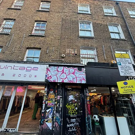 Brick Lane Lavish Suits London Exterior photo